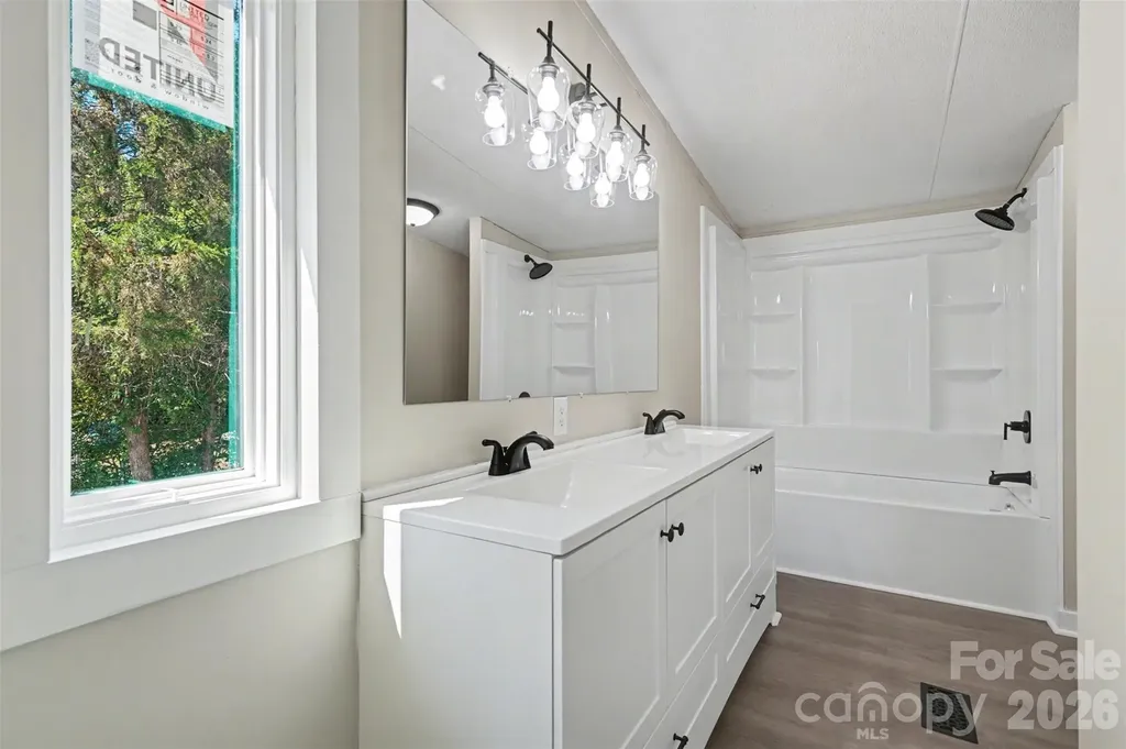 212 S Upright Street Landis NC 28088