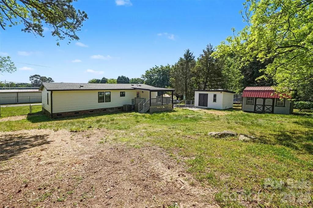 212 S Upright Street Landis NC 28088
