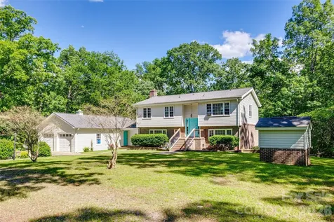 679 Fairforest Road Chester SC 29706