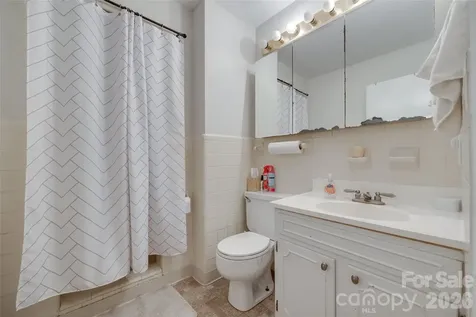 679 Fairforest Road Chester SC 29706