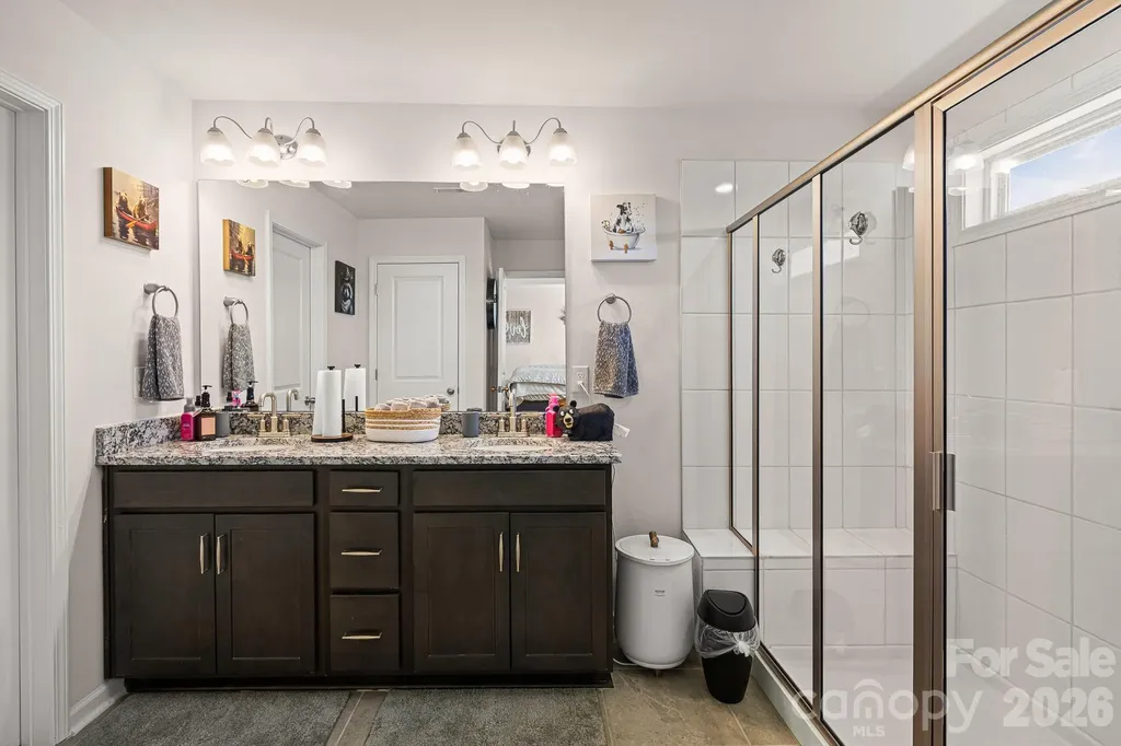 199 Fox Cove Road Hendersonville NC 28792