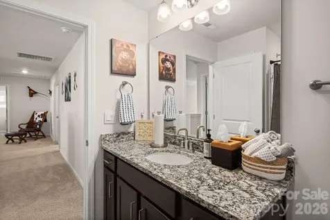 199 Fox Cove Road Hendersonville NC 28792