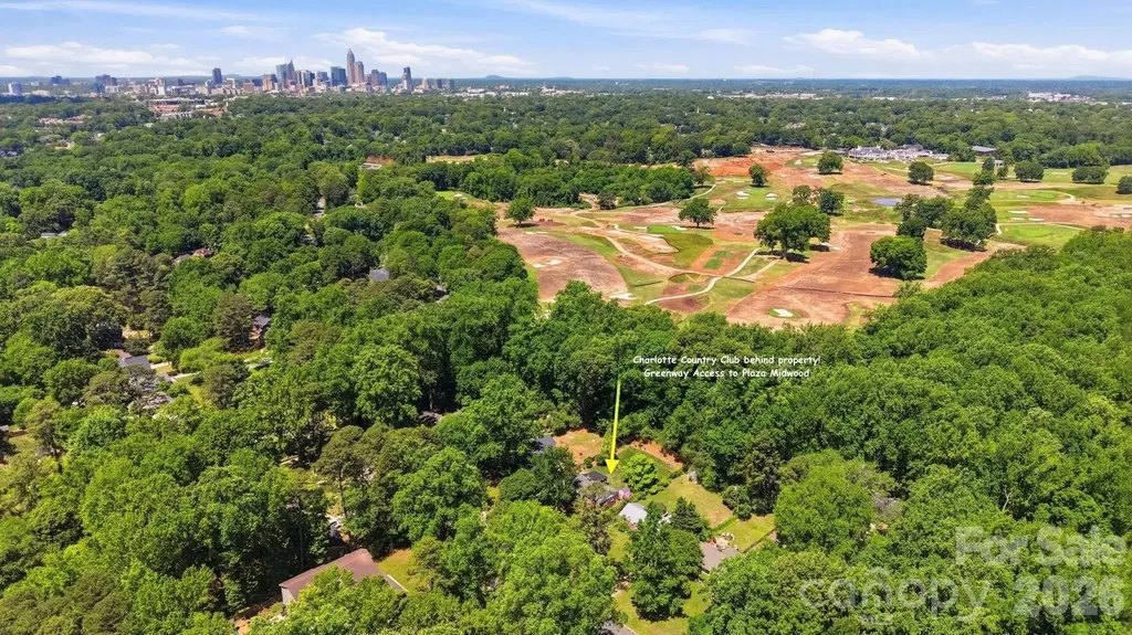 2431 Arnold Drive Charlotte NC 28205
