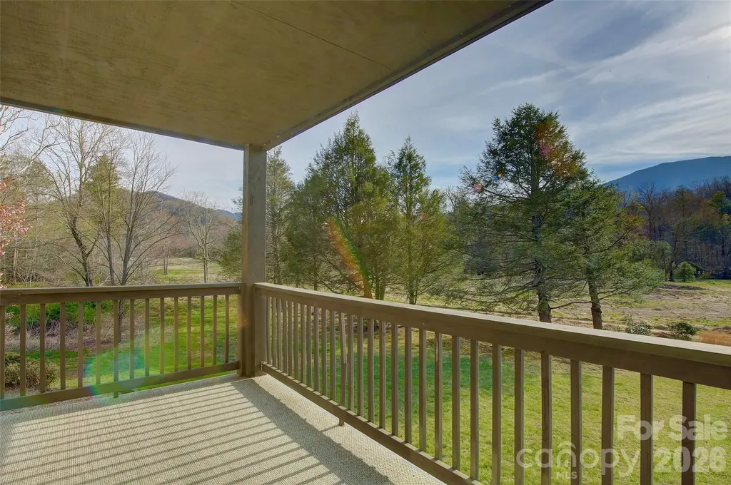 11014 State Hwy 80 S Highway Burnsville NC 28714