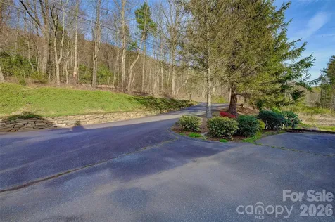 11014 State Hwy 80 S Highway Burnsville NC 28714