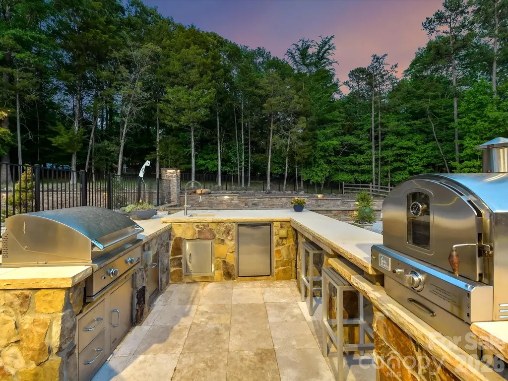 2723 Providence Pine Lane Charlotte NC 28270