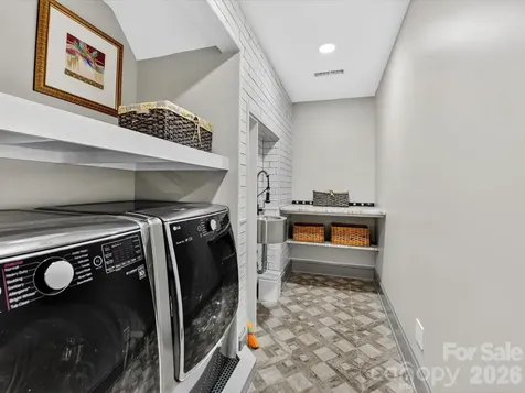 2723 Providence Pine Lane Charlotte NC 28270