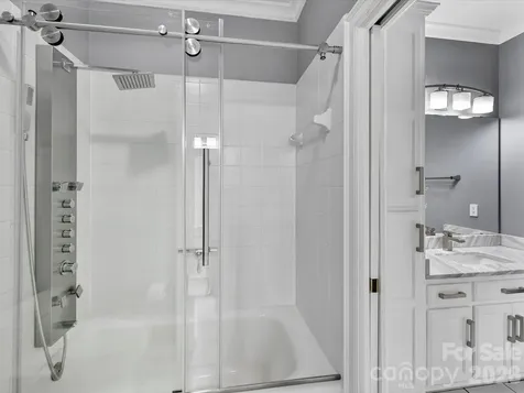 2723 Providence Pine Lane Charlotte NC 28270