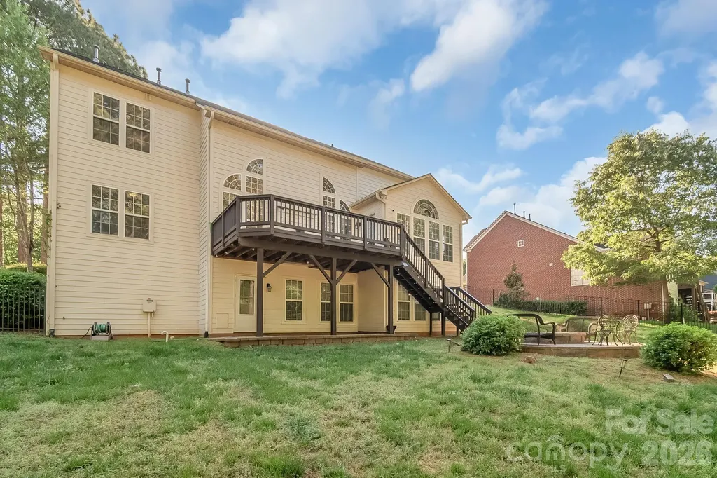 124 Whiterock Drive Mount Holly NC 28120