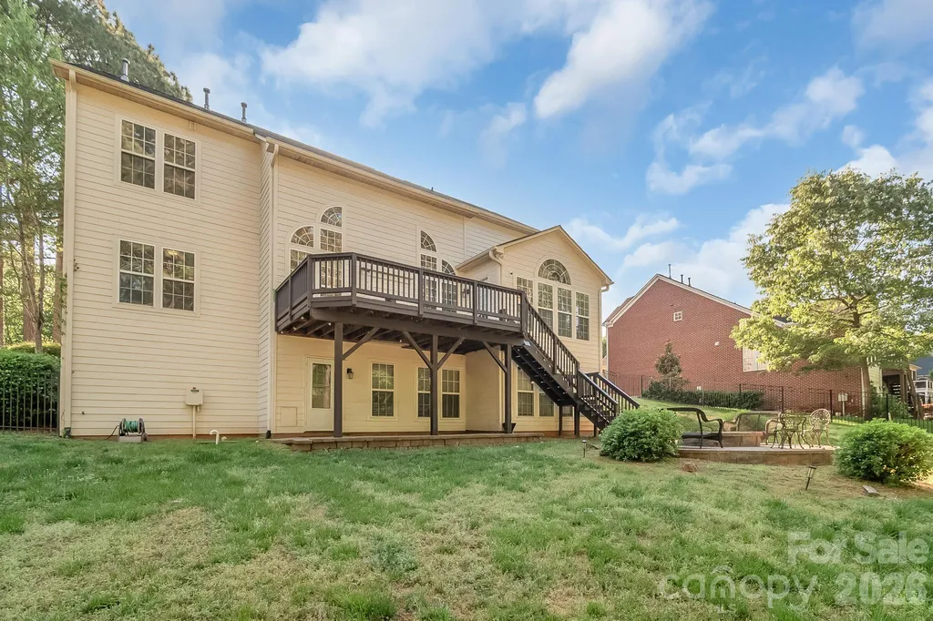 124 Whiterock Drive Mount Holly NC 28120