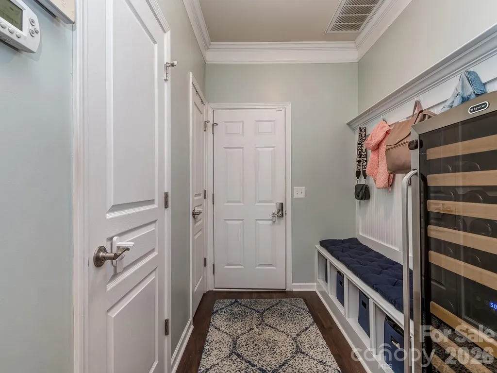 1726 Royal Gorge Avenue Charlotte NC 28210