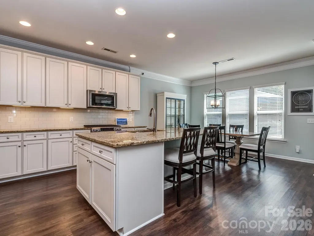 1726 Royal Gorge Avenue Charlotte NC 28210