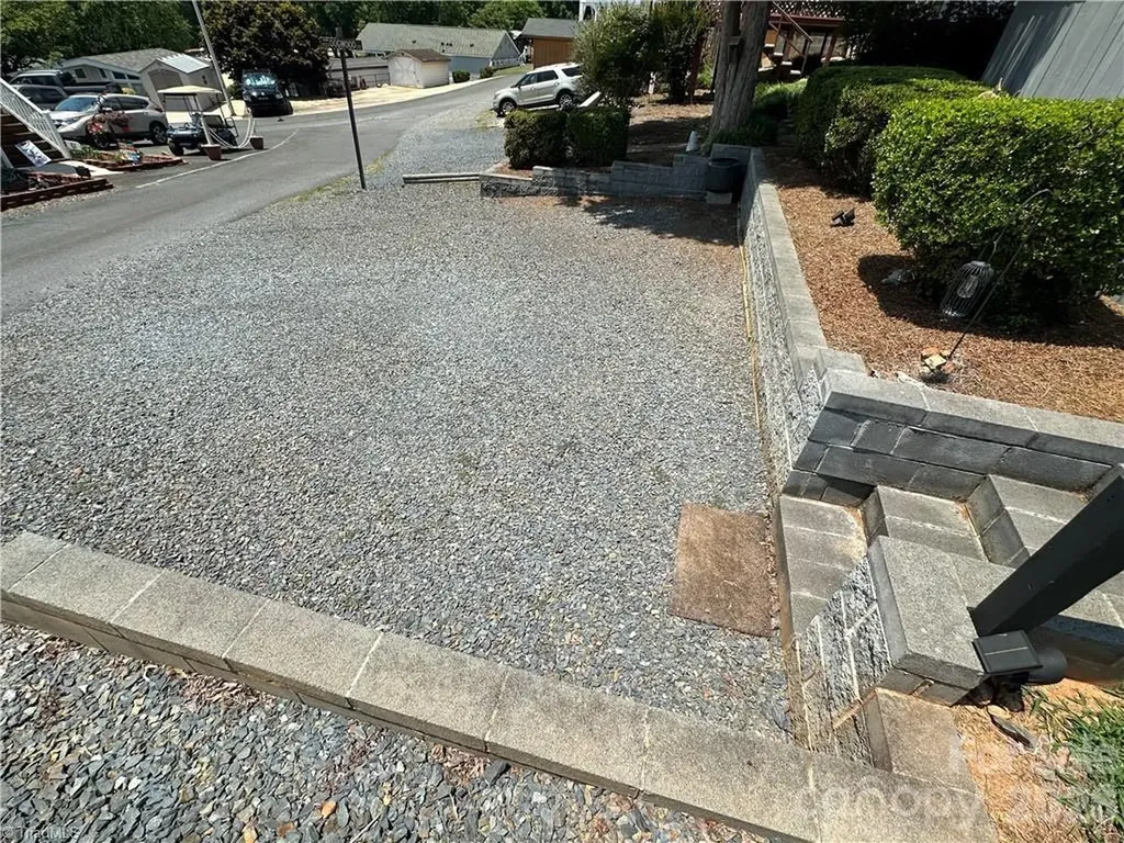 120 Elm Street New London NC 28127