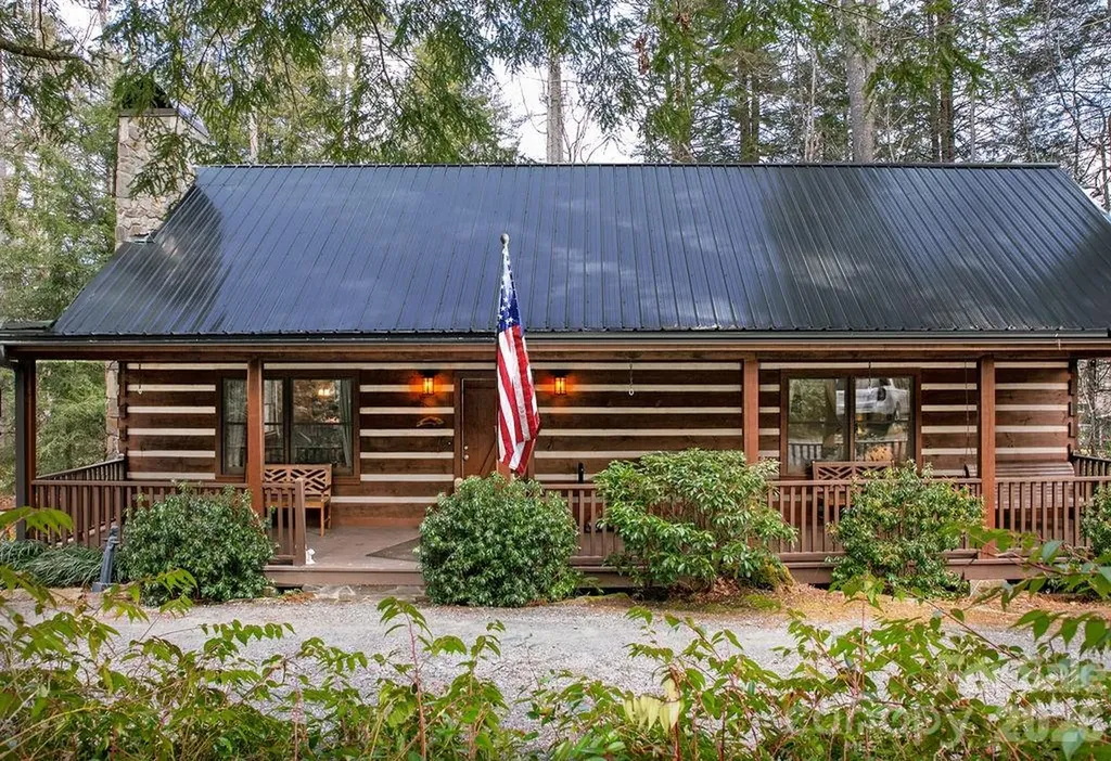 380 Cedar Lane Brevard NC 28712