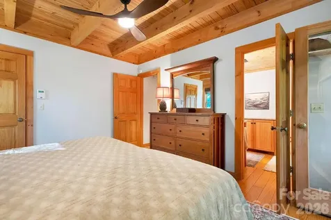 380 Cedar Lane Brevard NC 28712