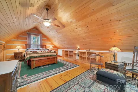 380 Cedar Lane Brevard NC 28712