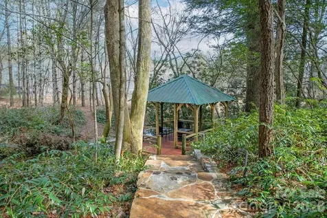 380 Cedar Lane Brevard NC 28712