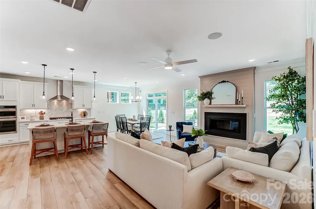 109 Summerhill Drive Mooresville NC 28115