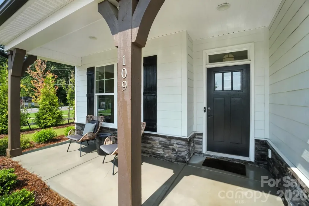 109 Summerhill Drive Mooresville NC 28115