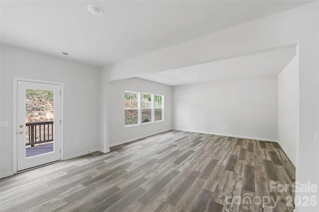 5145 Mark Drive NE Hickory NC 28601