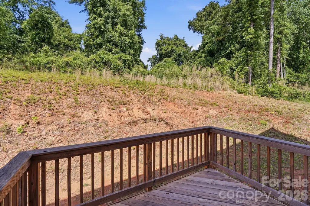 5145 Mark Drive NE Hickory NC 28601
