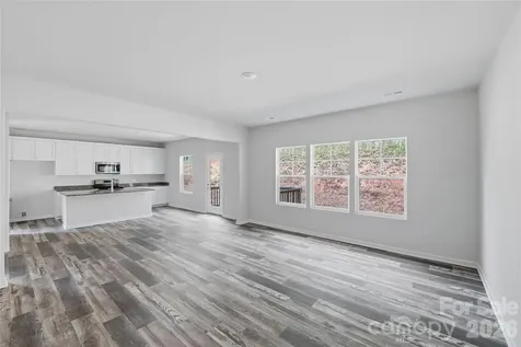 5145 Mark Drive NE Hickory NC 28601
