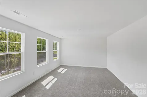 5145 Mark Drive NE Hickory NC 28601