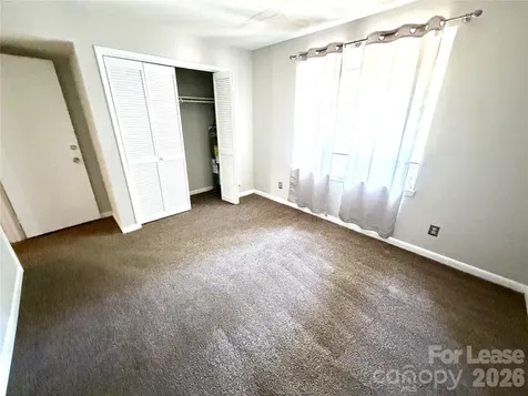 3284 Heathstead Place Charlotte NC 28210