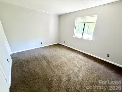 3284 Heathstead Place Charlotte NC 28210