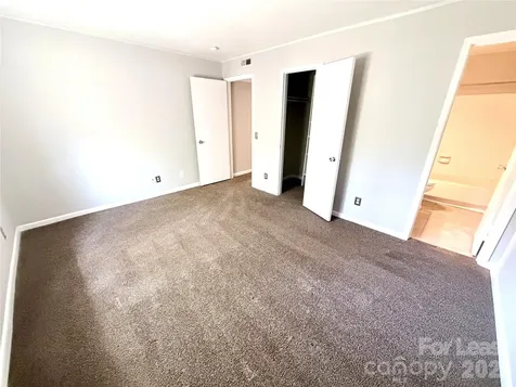 3284 Heathstead Place Charlotte NC 28210