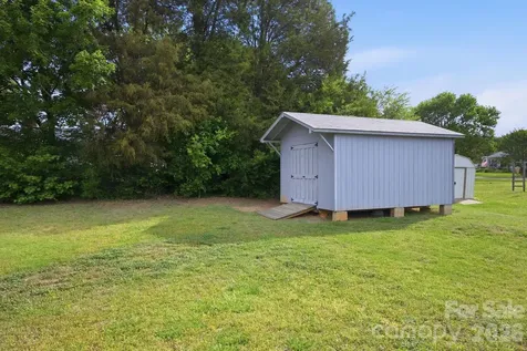104 Sunset Drive Rockwell NC 28138