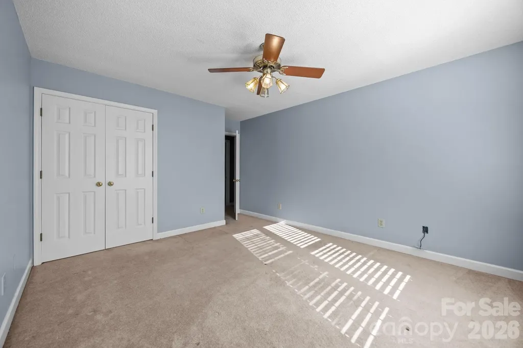 280 Birchridge Drive Kernersville NC 27284