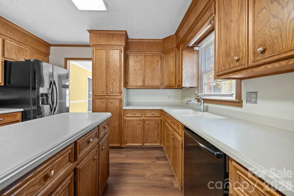 280 Birchridge Drive Kernersville NC 27284
