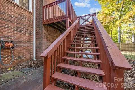 280 Birchridge Drive Kernersville NC 27284