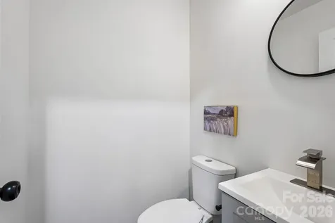 514 W Arch Street Lancaster SC 29720