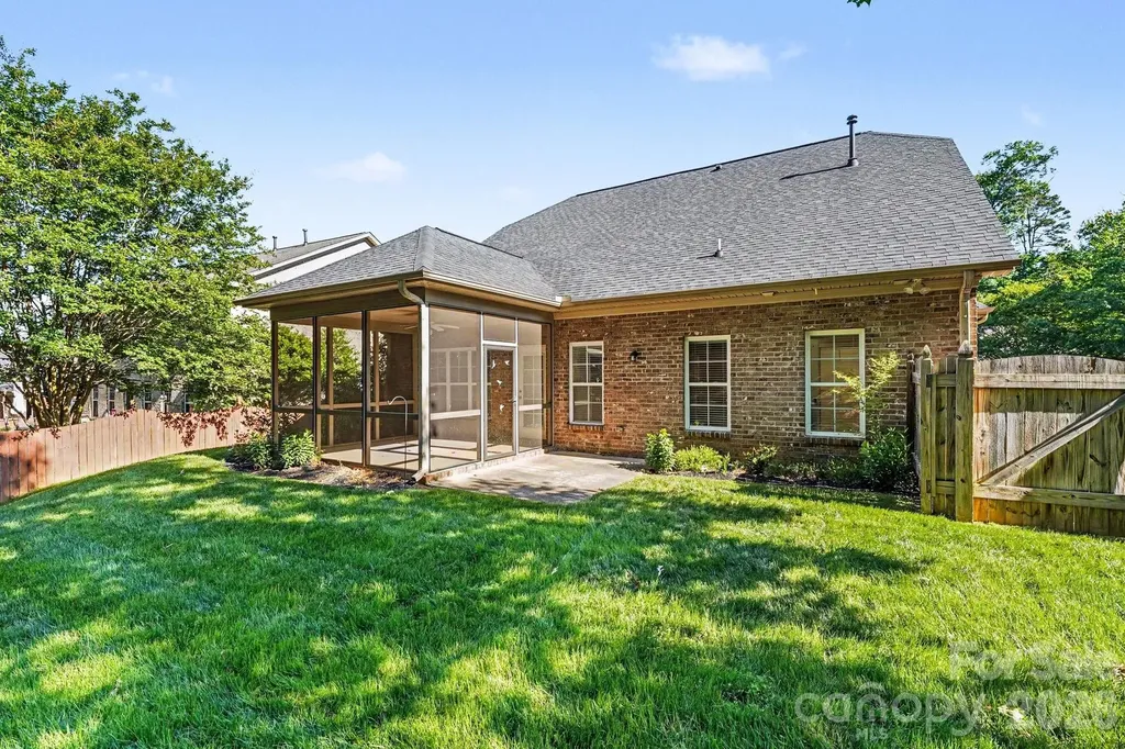 7344 Ridgecrest Trail Lewisville NC 27023