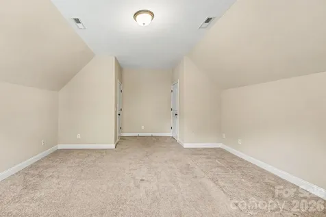 7344 Ridgecrest Trail Lewisville NC 27023
