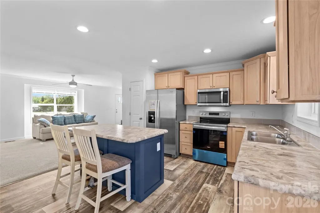 6028 Bridges Street Catawba NC 28609