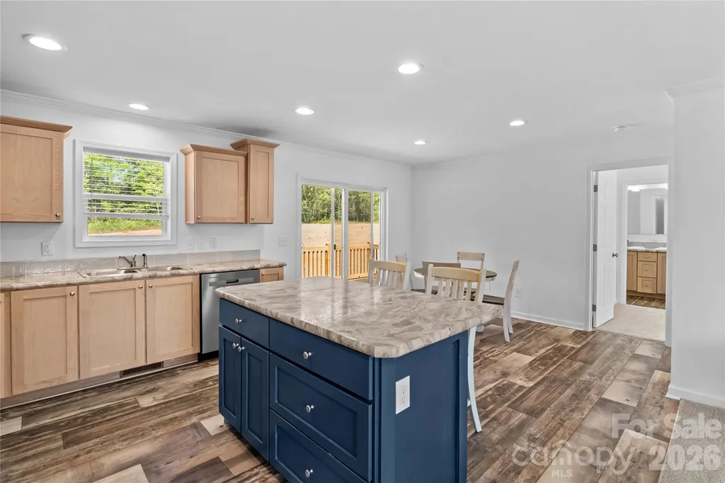 6028 Bridges Street Catawba NC 28609