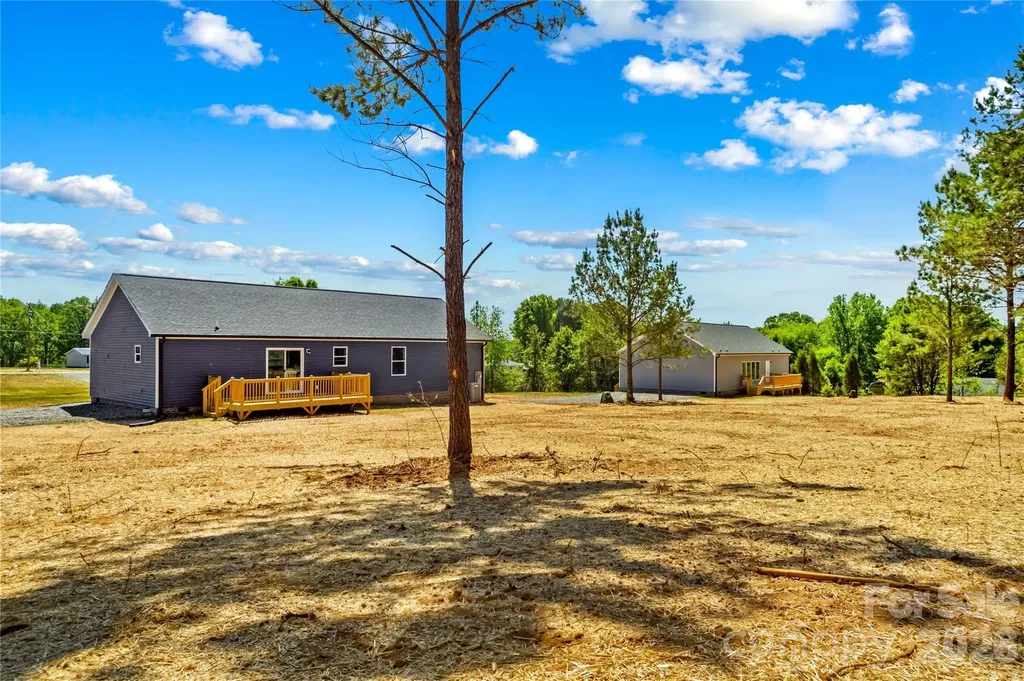 6028 Bridges Street Catawba NC 28609