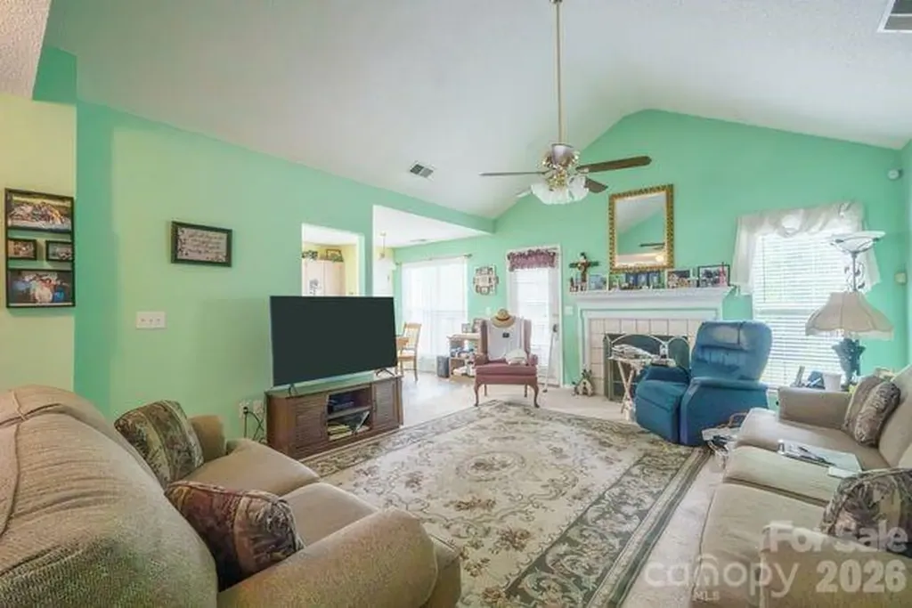 1236 Midlake Road Kannapolis NC 28083