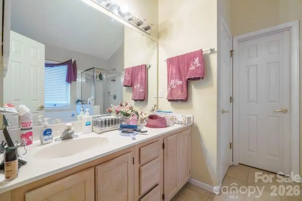 1236 Midlake Road Kannapolis NC 28083