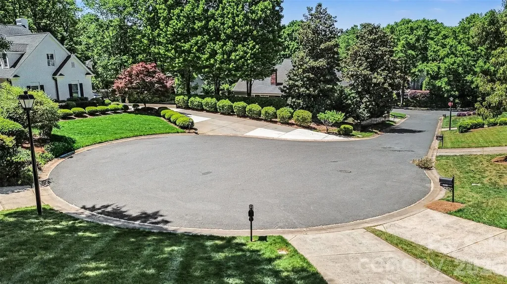 4600 Belvoir Court Charlotte NC 28270