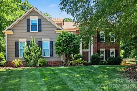 4600 Belvoir Court Charlotte NC 28270