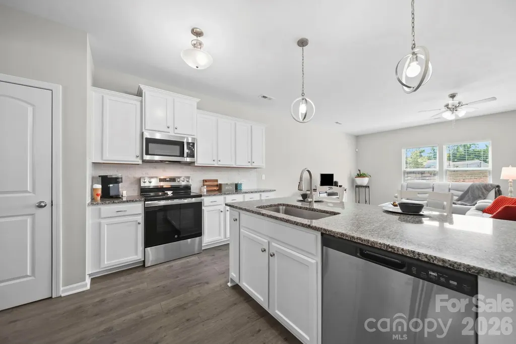 181 Old Harbor Drive Mount Gilead NC 27306