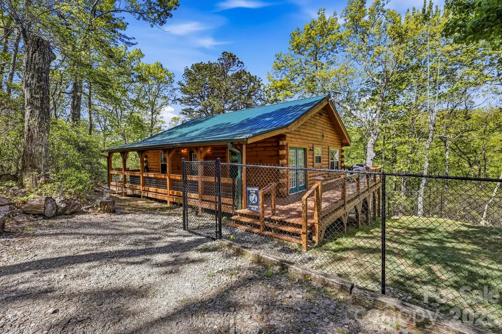 20 Laurel Cottage Lane Black Mountain NC 28711