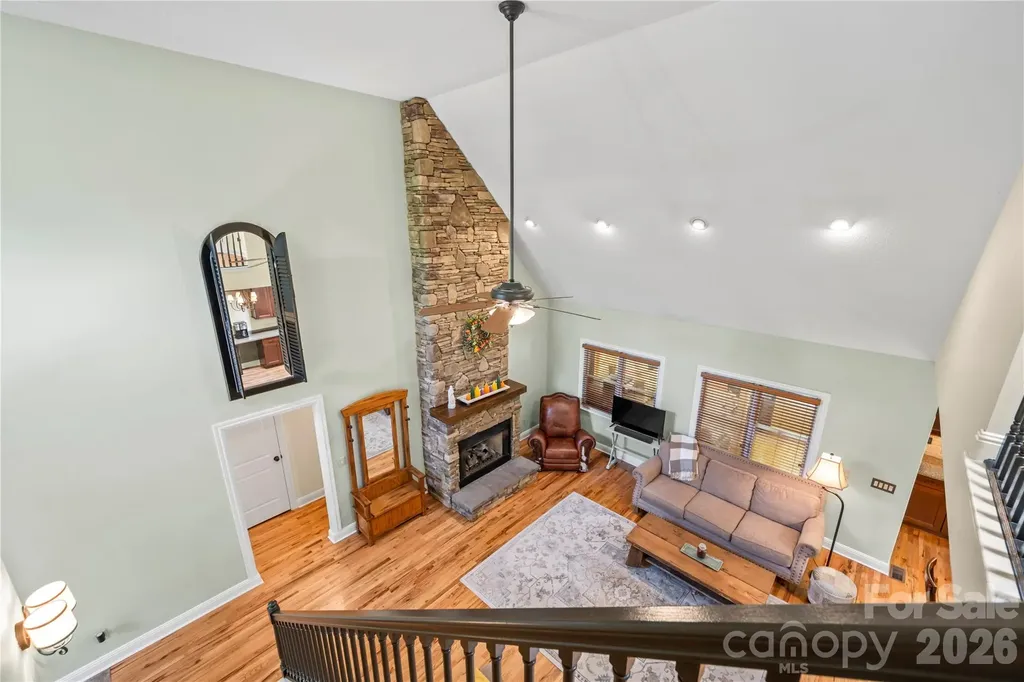 128 Churchill Downs Drive Fairview NC 28730