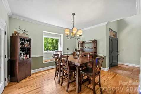 128 Churchill Downs Drive Fairview NC 28730