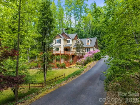 128 Churchill Downs Drive Fairview NC 28730