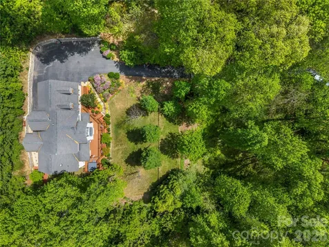 128 Churchill Downs Drive Fairview NC 28730